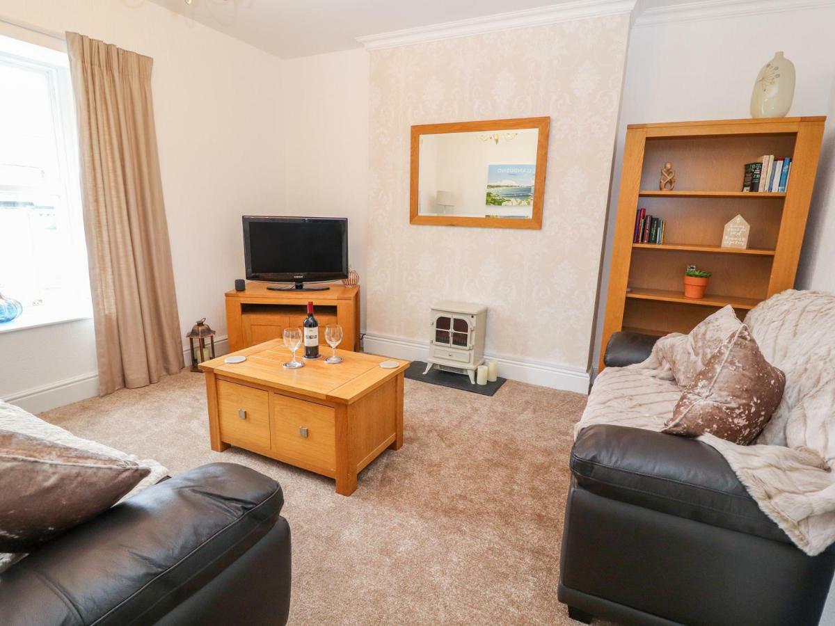 Llewelyn House Apartment *
