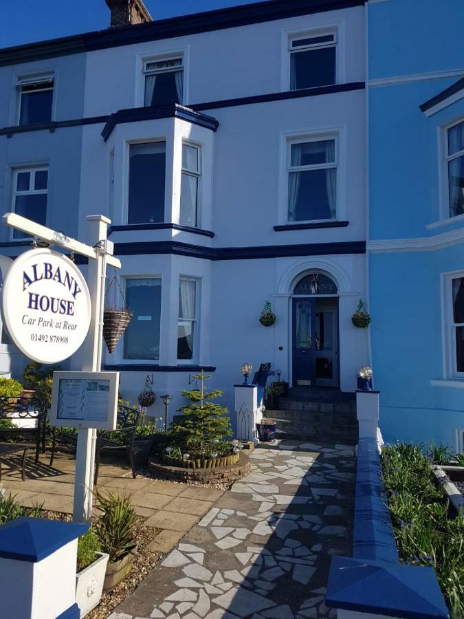 Albany House Bed & Breakfast *