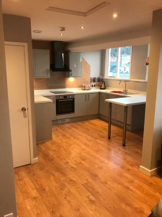 Apartment 5, Cornerhouse *