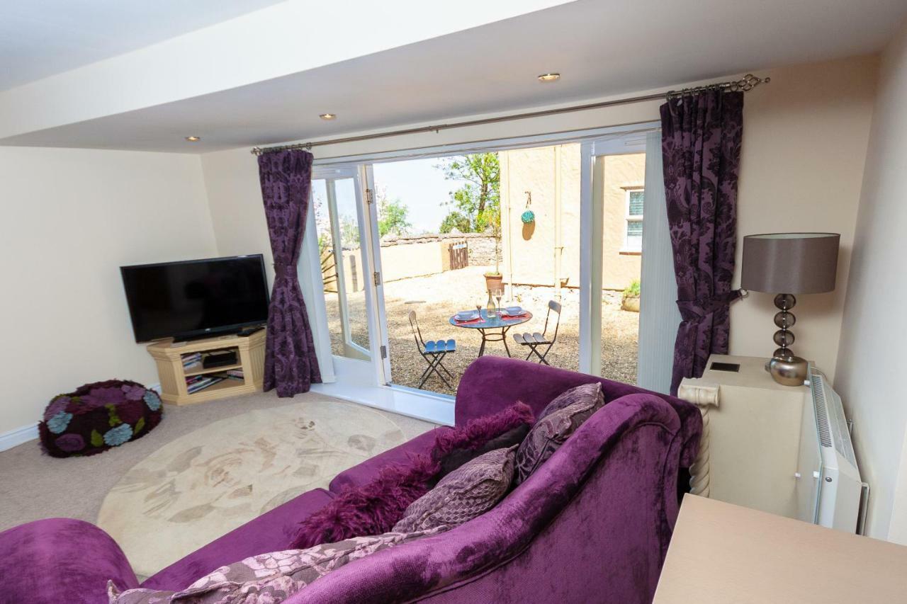 Bodafon Hall Apartment *