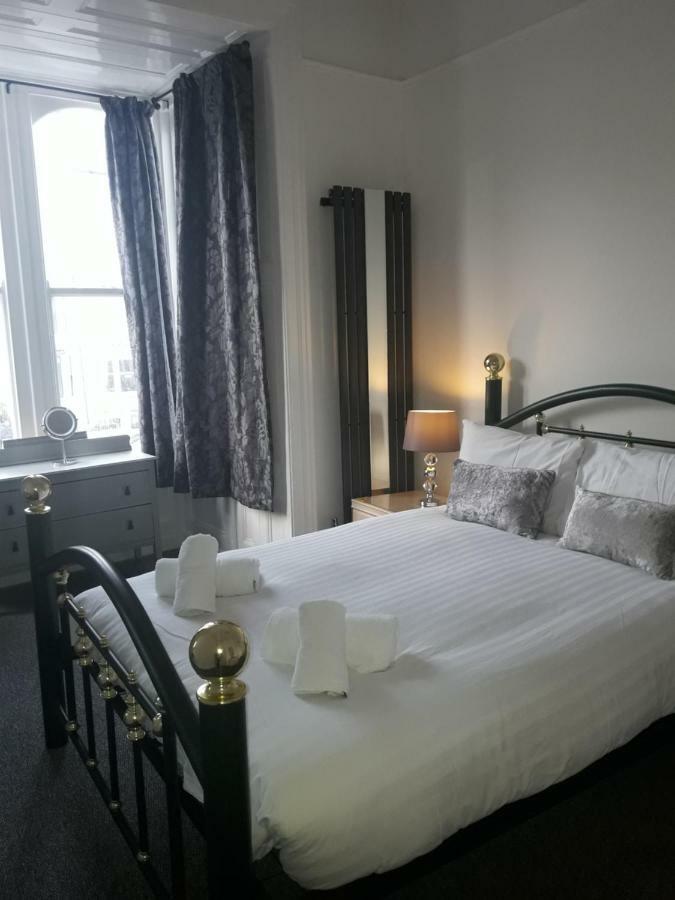 Montague House Llandudno
