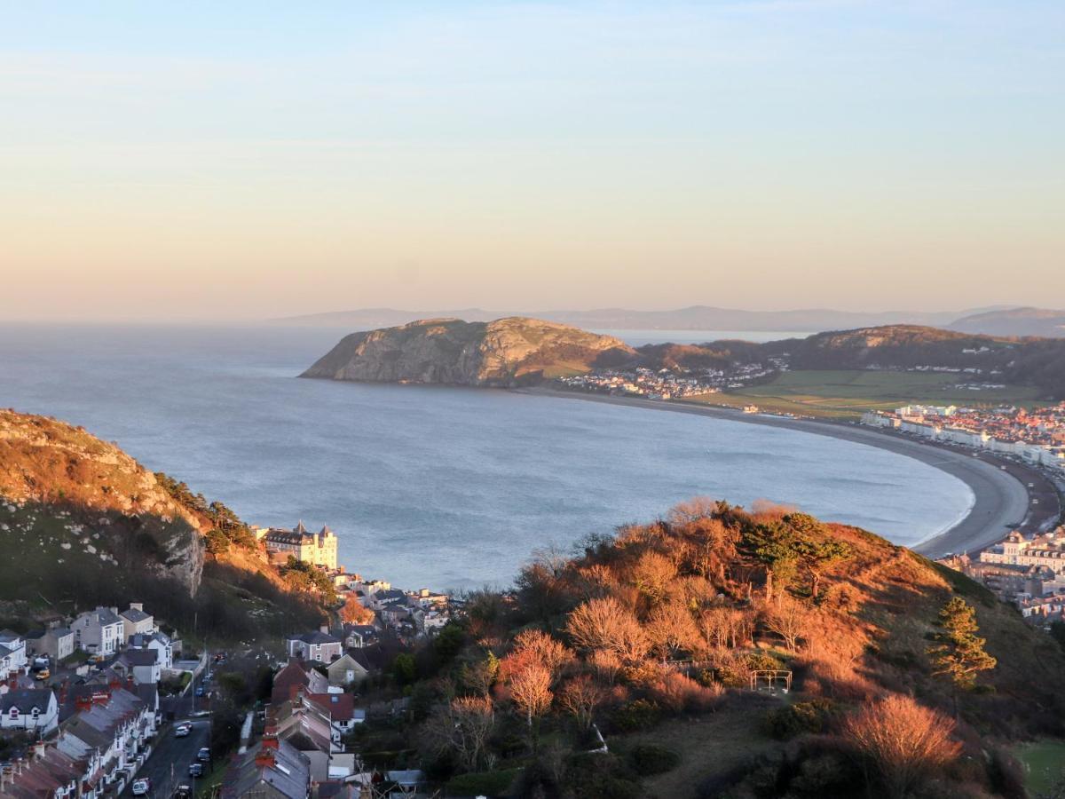 Ty Bach, Great Orme *