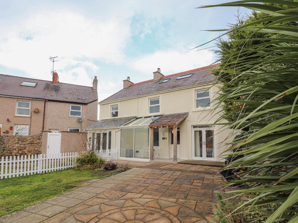 Ty Mawr, Great Orme Holiday home