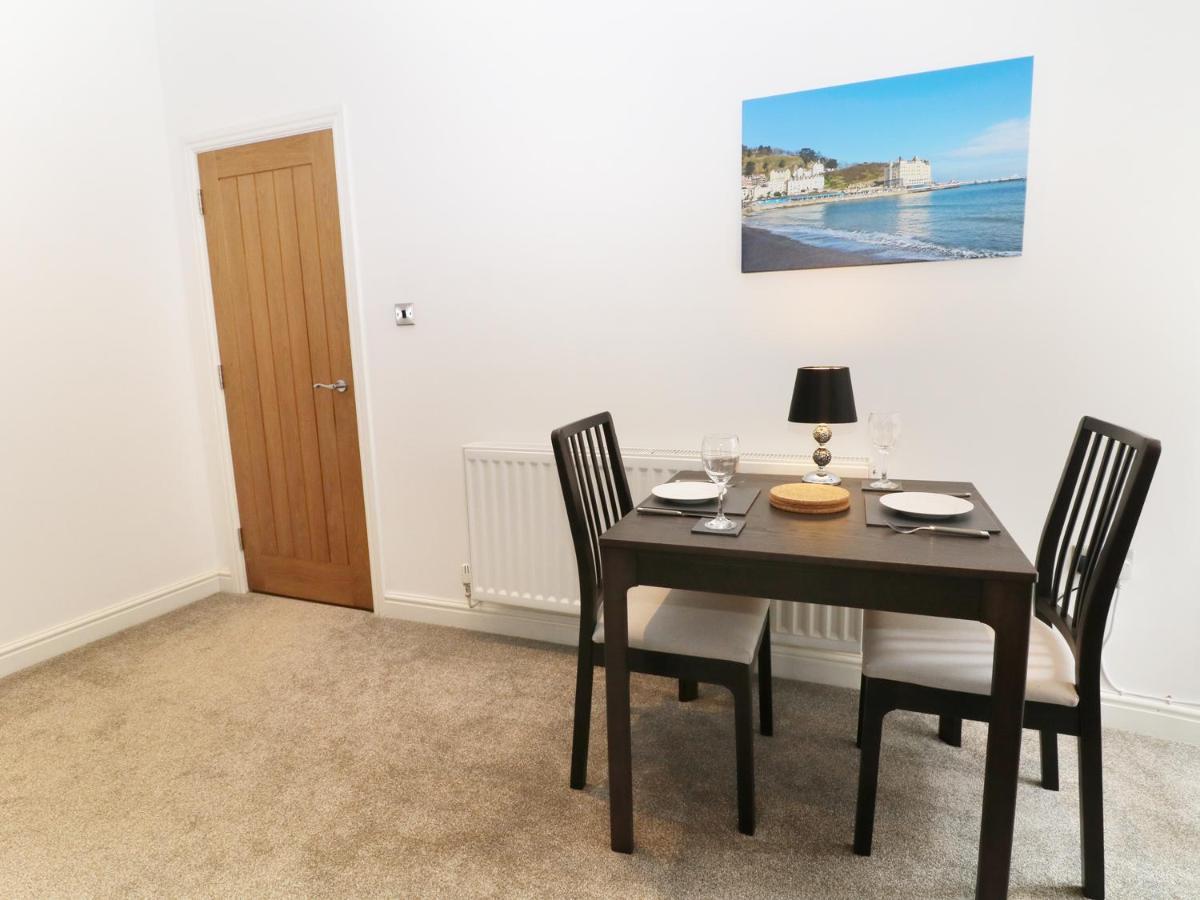 Orme Court Apartment Llandudno
