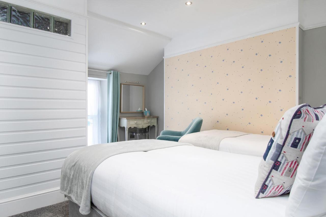 Beachside Guest house 4*
