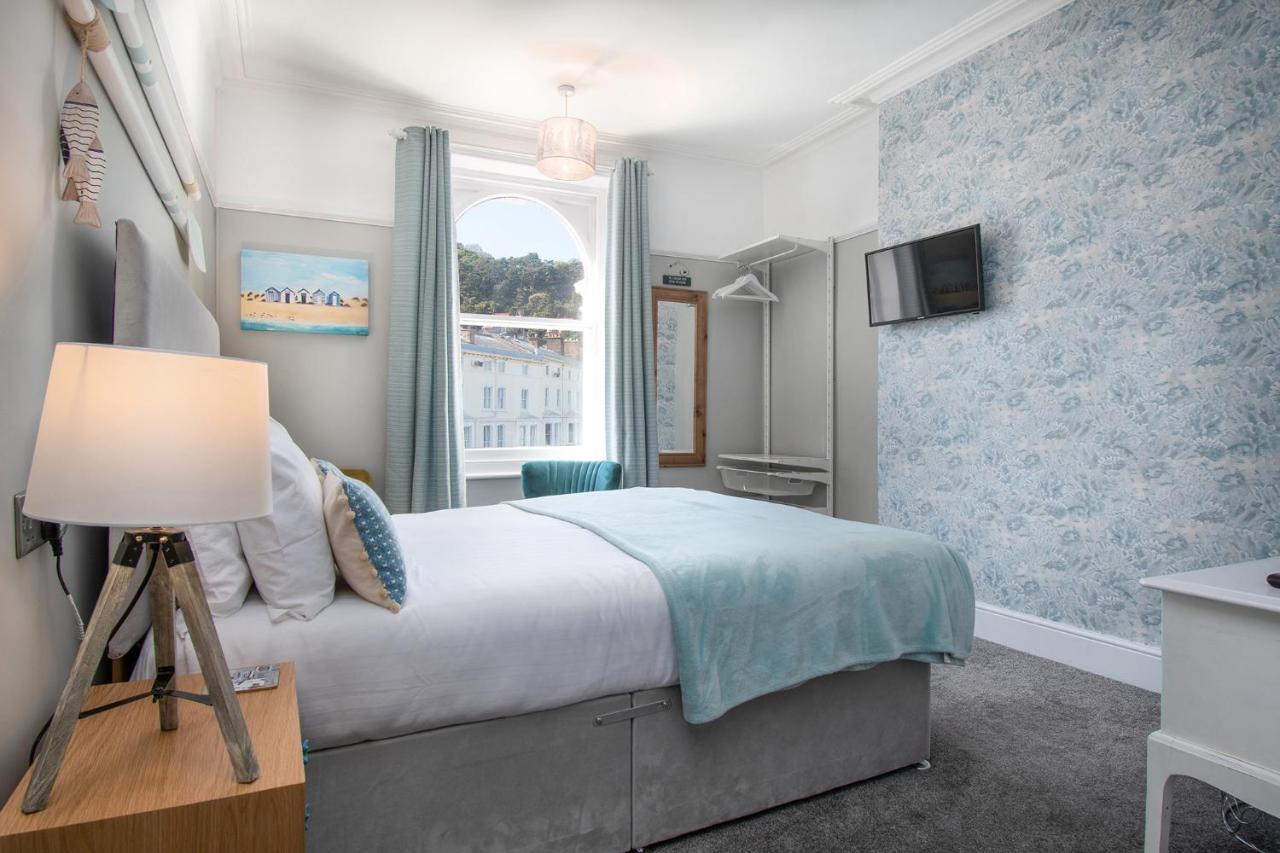 Beachside 4*
