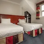 Kensington Hotel