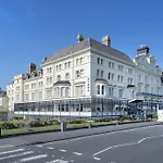 Hydro Hotel