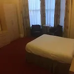 The Queens Lodge