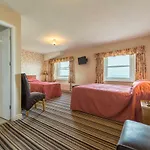 Queens Hotel