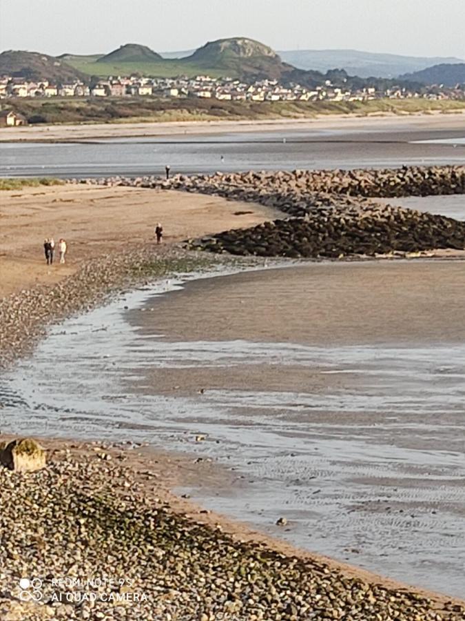The Trevone, 3* Llandudno