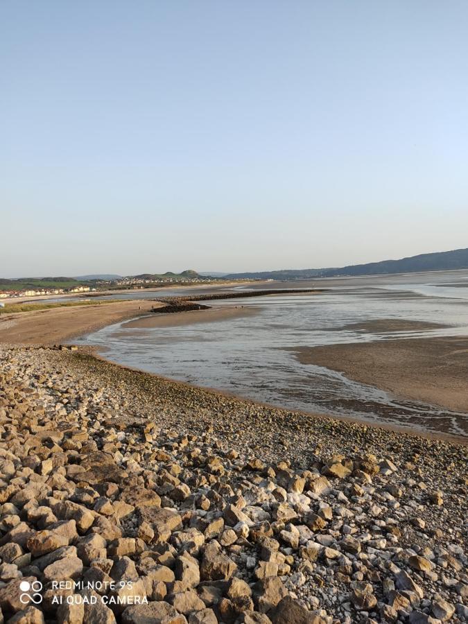 The Trevone, 3* Llandudno