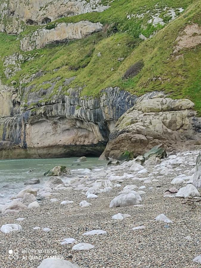 The Trevone, 3*