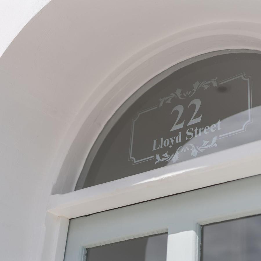 Apartment Coastal Gem By Seaside Llandudno