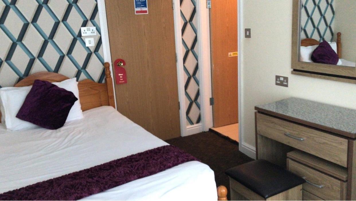 Elsinore Hotel 2*