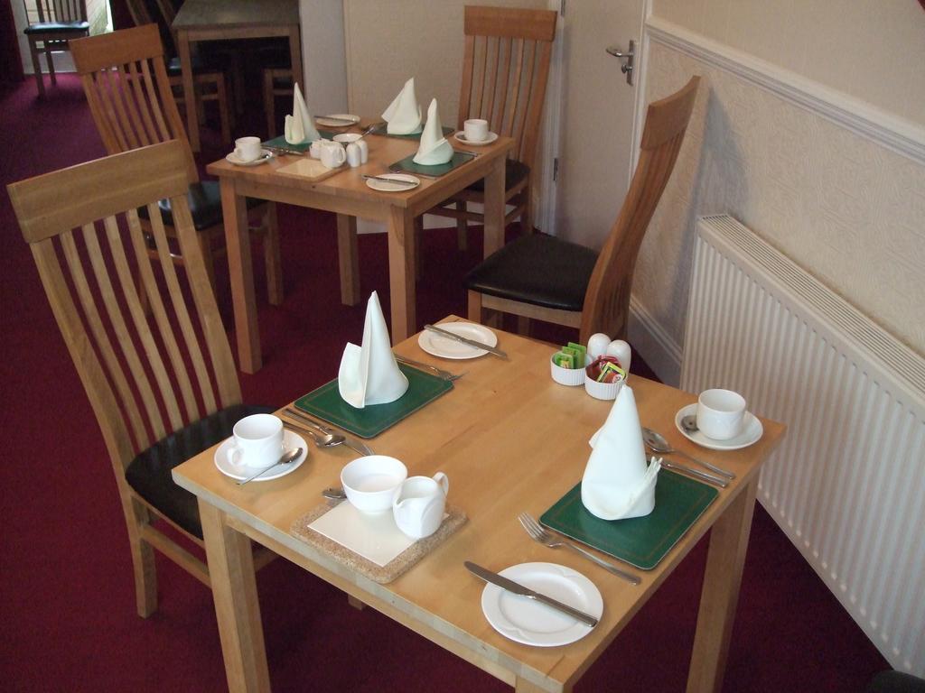 Guest house Granby House 3*