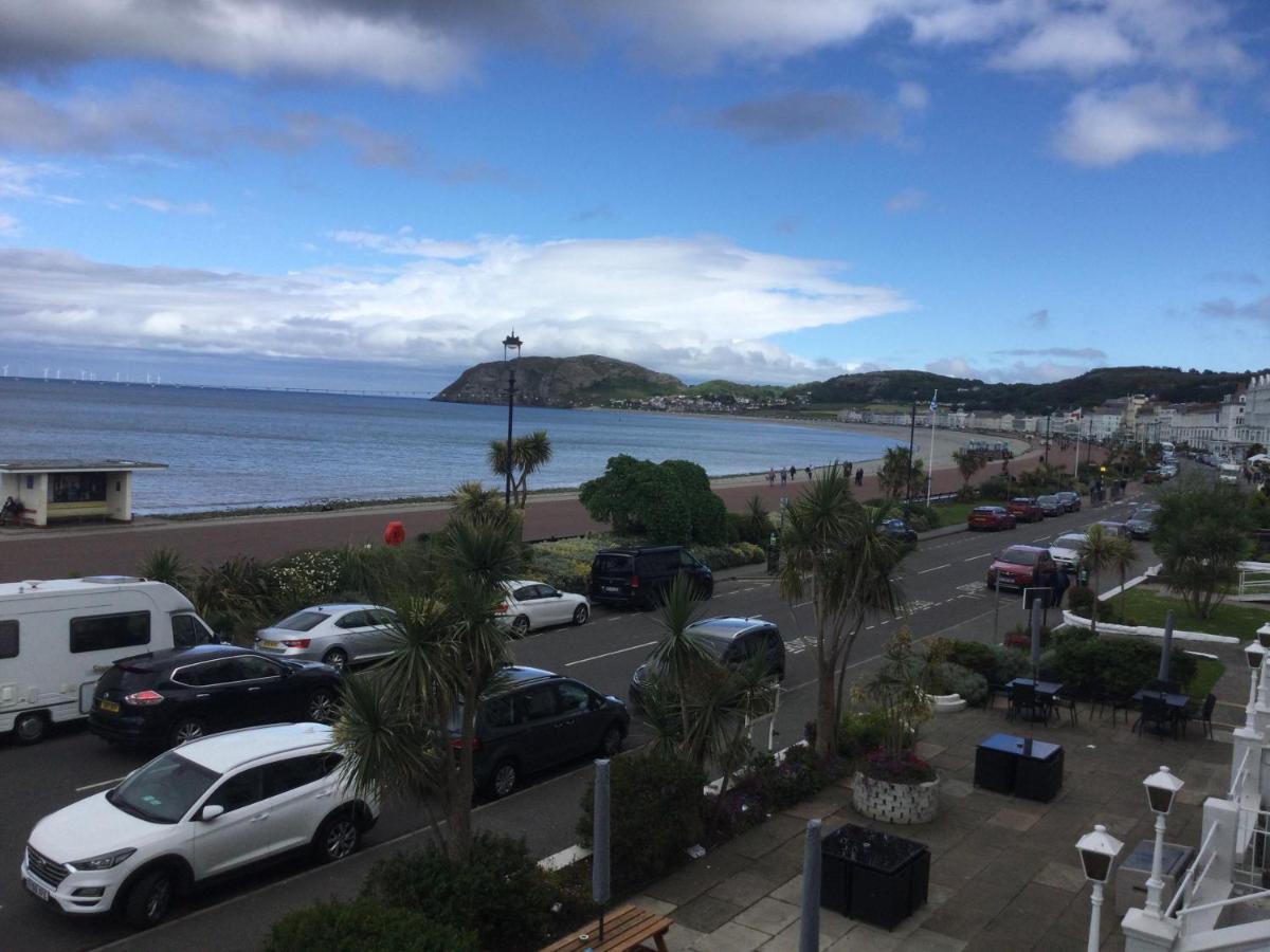 Bed & Breakfast The Trevone, Llandudno