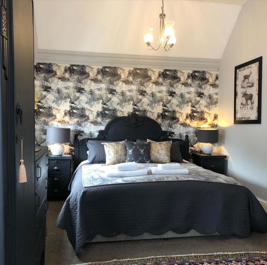 The Clontarf 4* Llandudno
