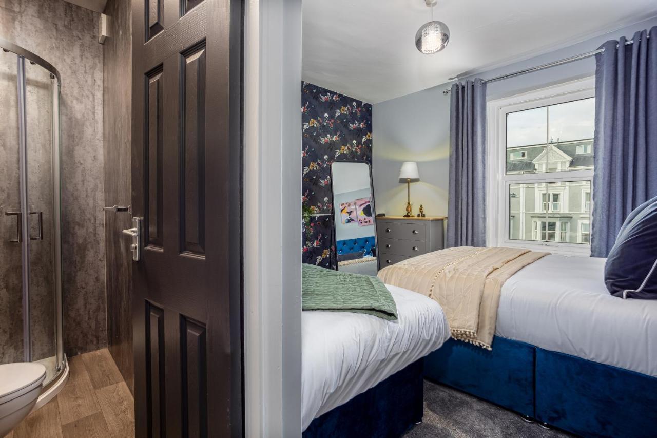 Comfy-stays Deganwy Bed & Breakfast