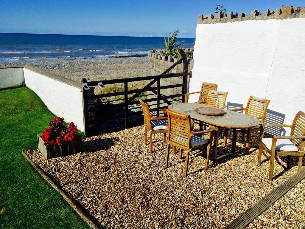 Superb Cintra Beachside Apartment Llandudno