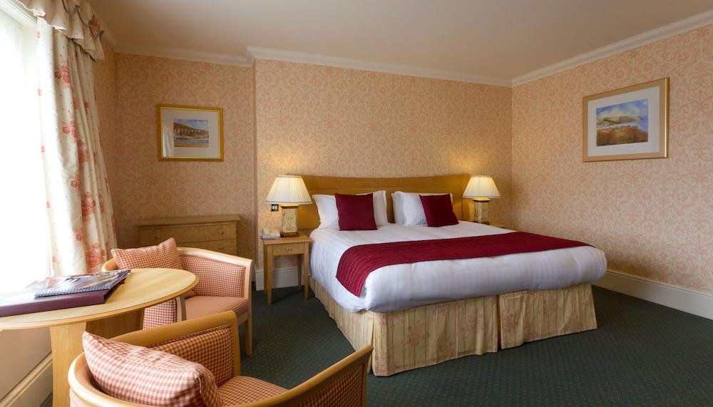 Imperial Hotel 4*