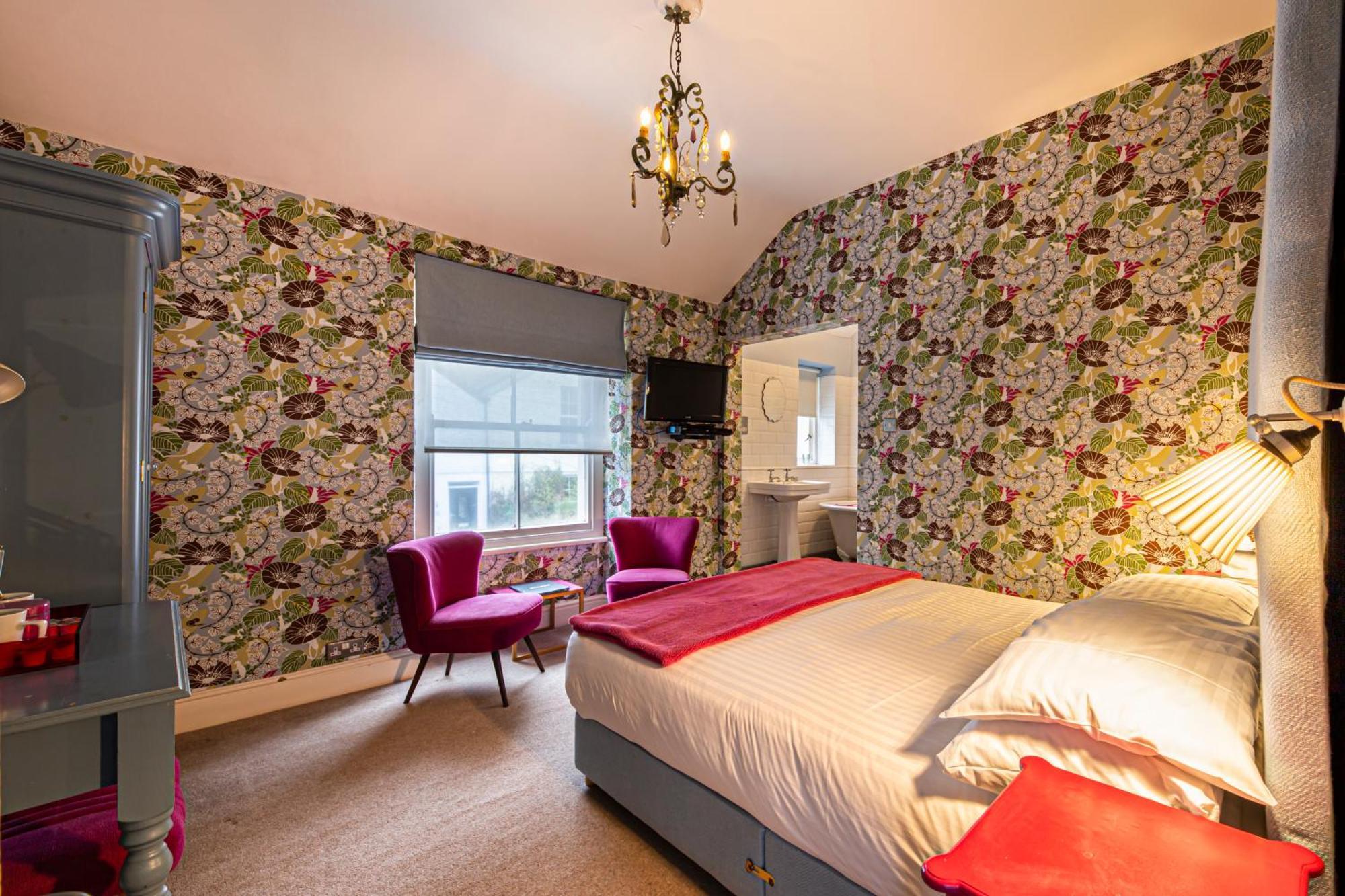 Escape Boutique Bed & Breakfast 5*