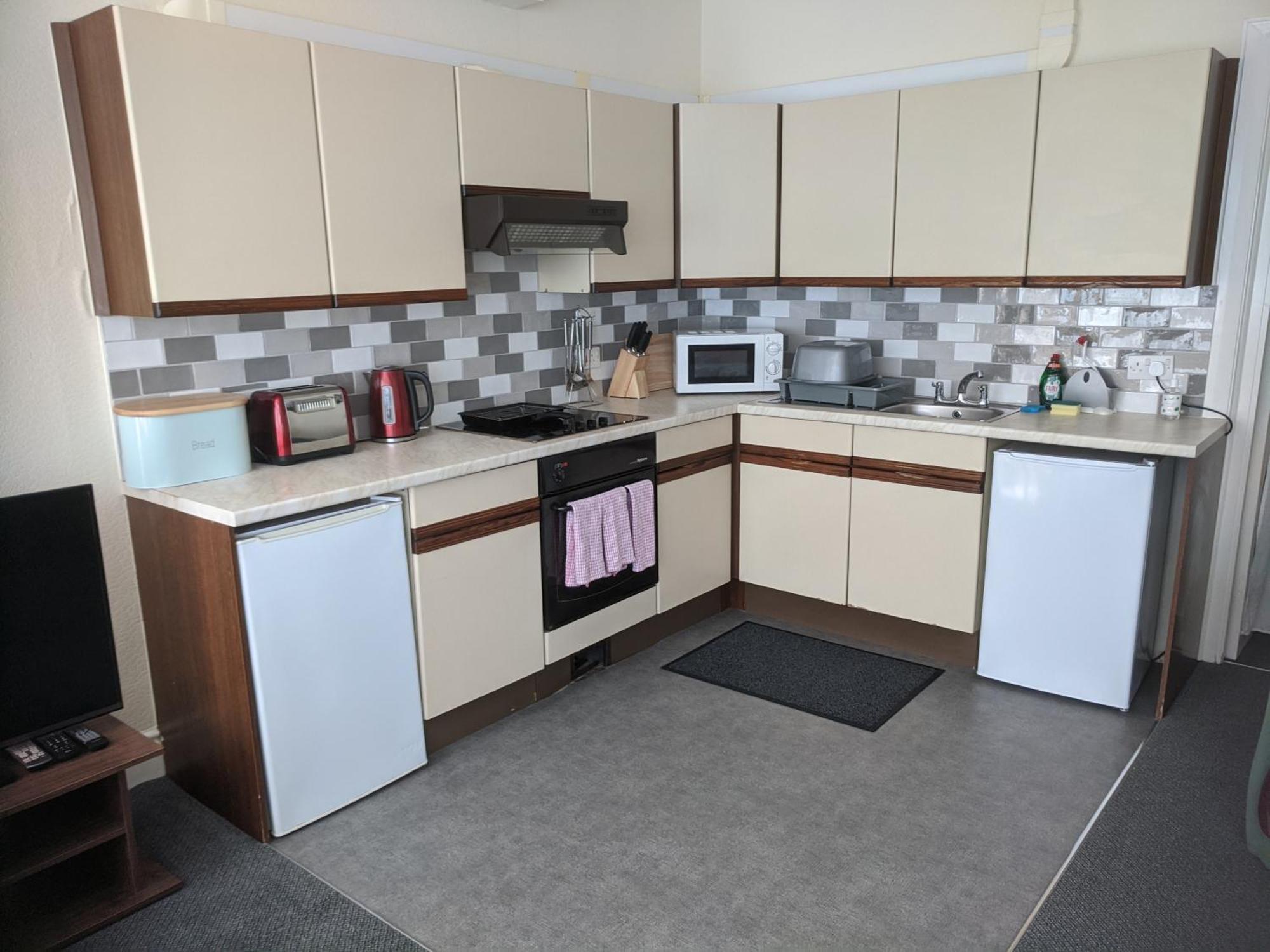 Buile Hill Flats * Llandudno