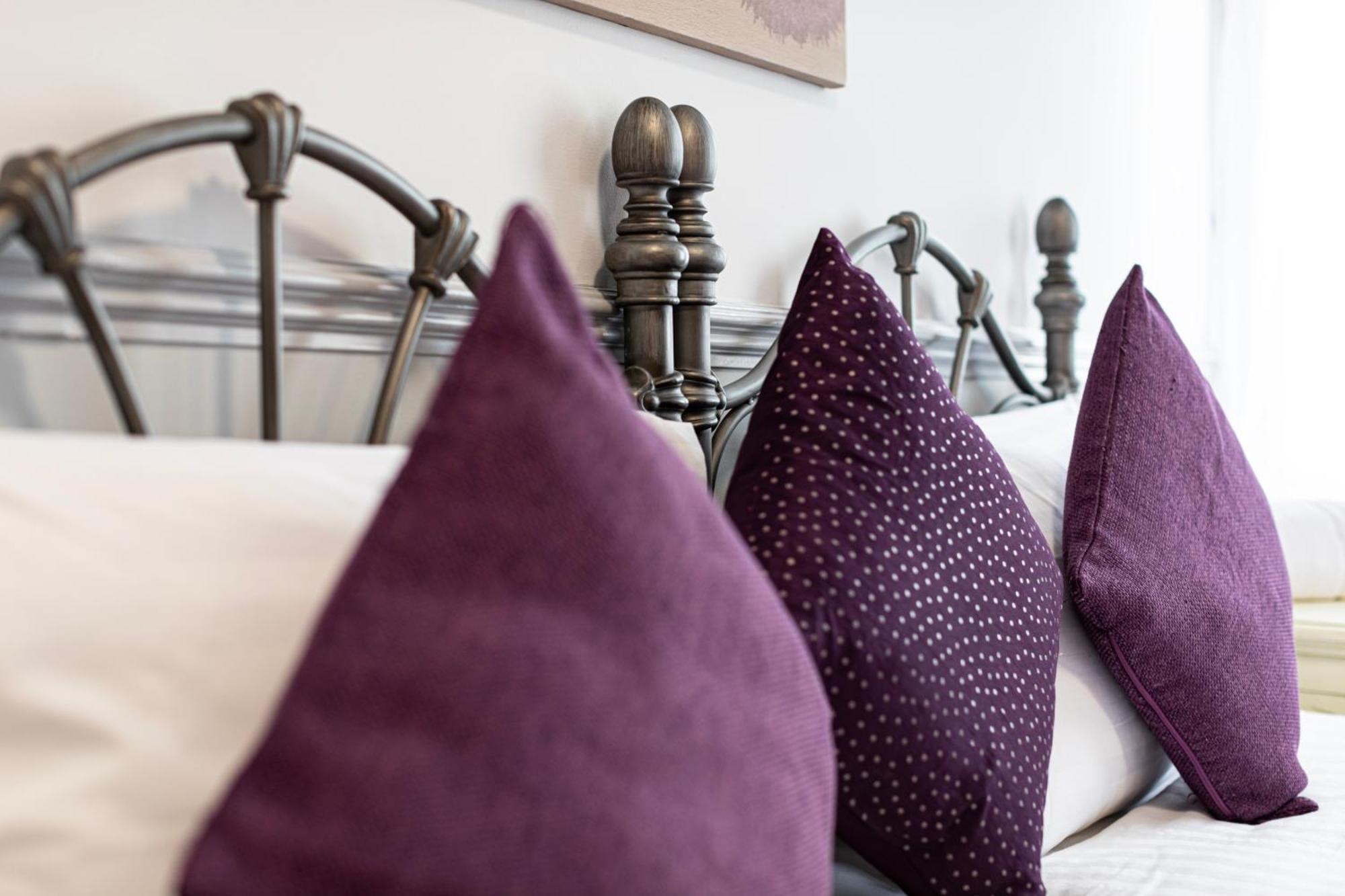 Manor Hotel 3*