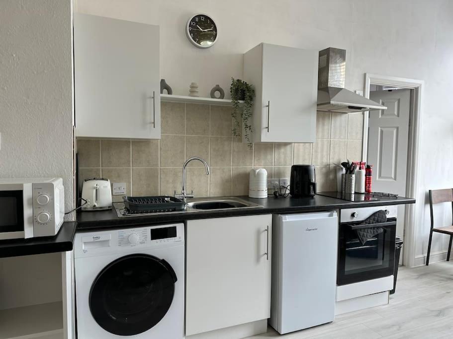 Carmen Sylva Ground Floor F3 * Llandudno