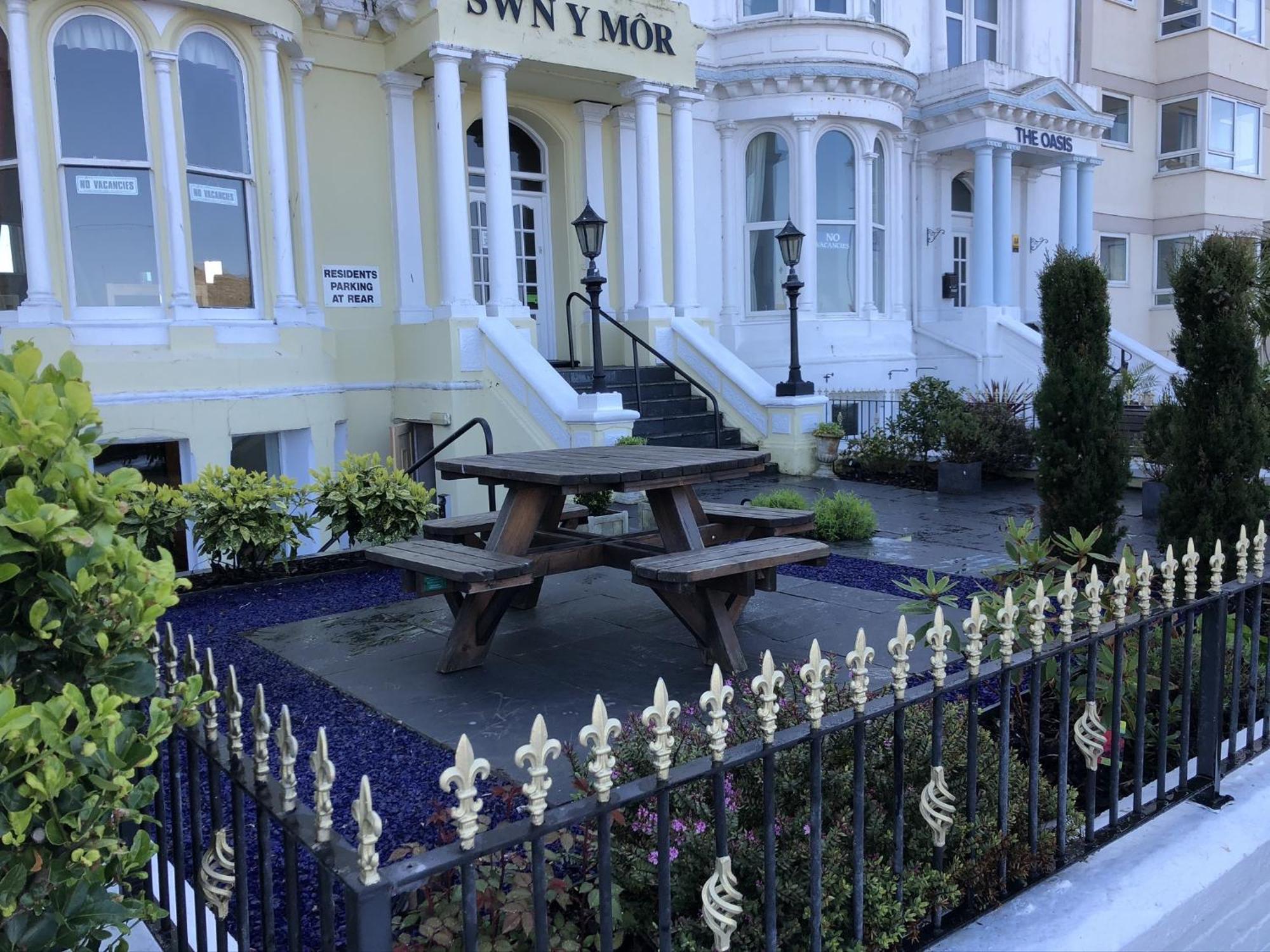 Swn Y Mor Hotel Llandudno