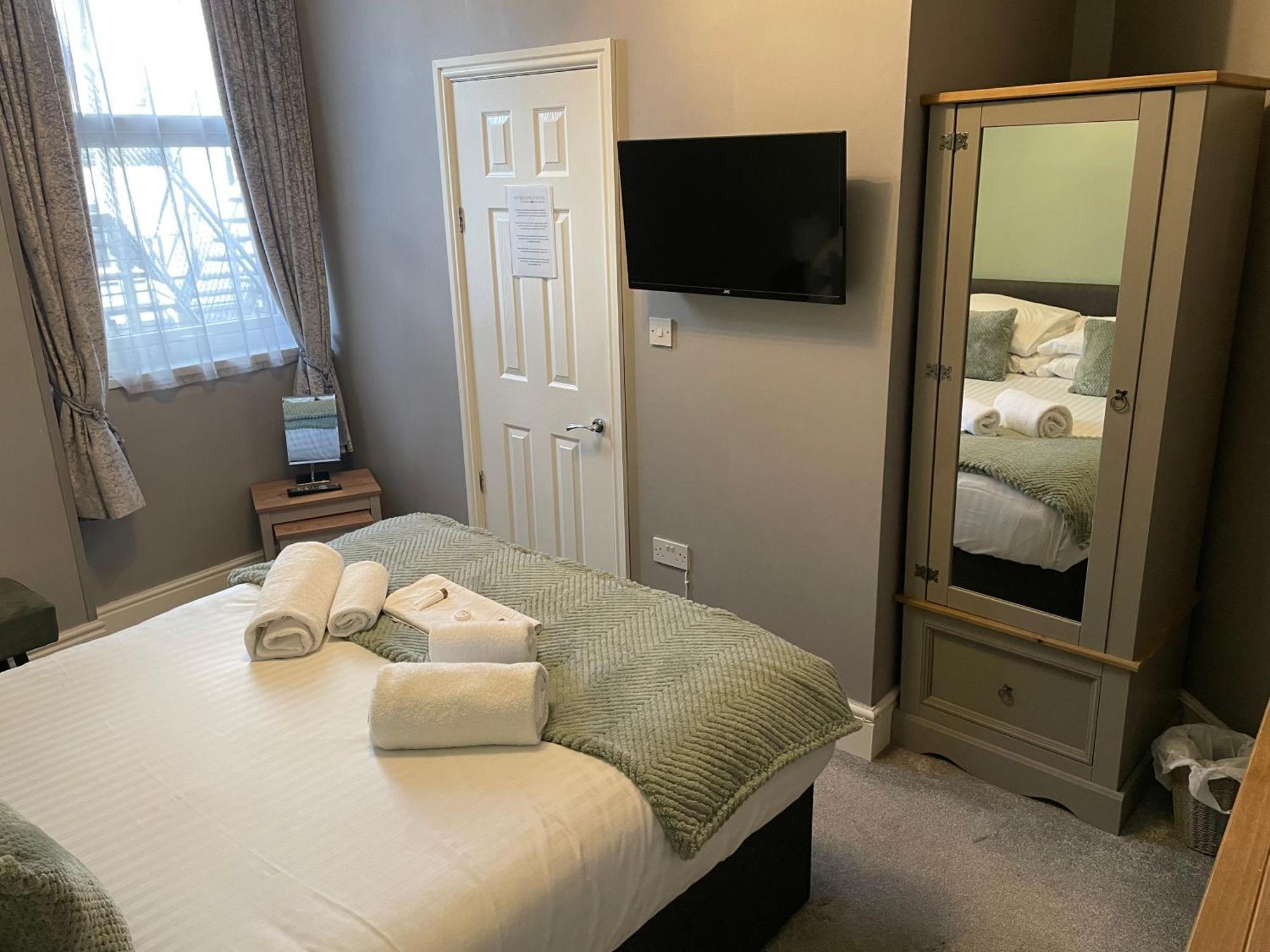The Wildings & Tudno's Restaurant 4* Llandudno