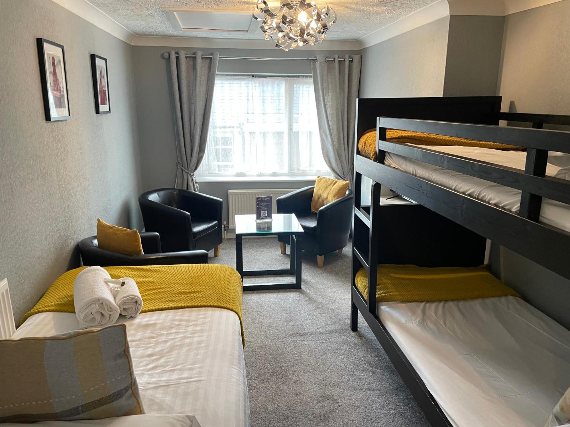 The Wildings & Tudno's Restaurant Hotel Llandudno