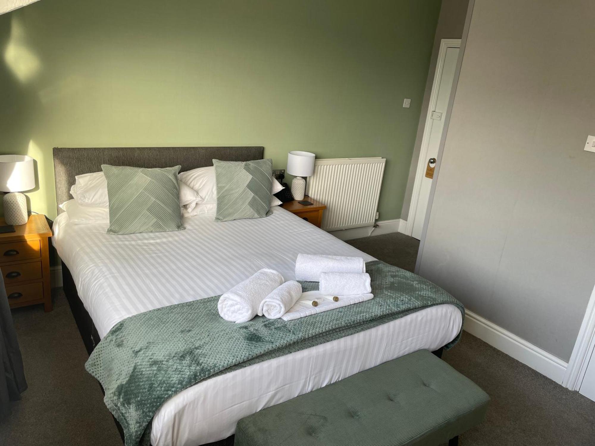The Wildings & Tudno's Restaurant Hotel 4*