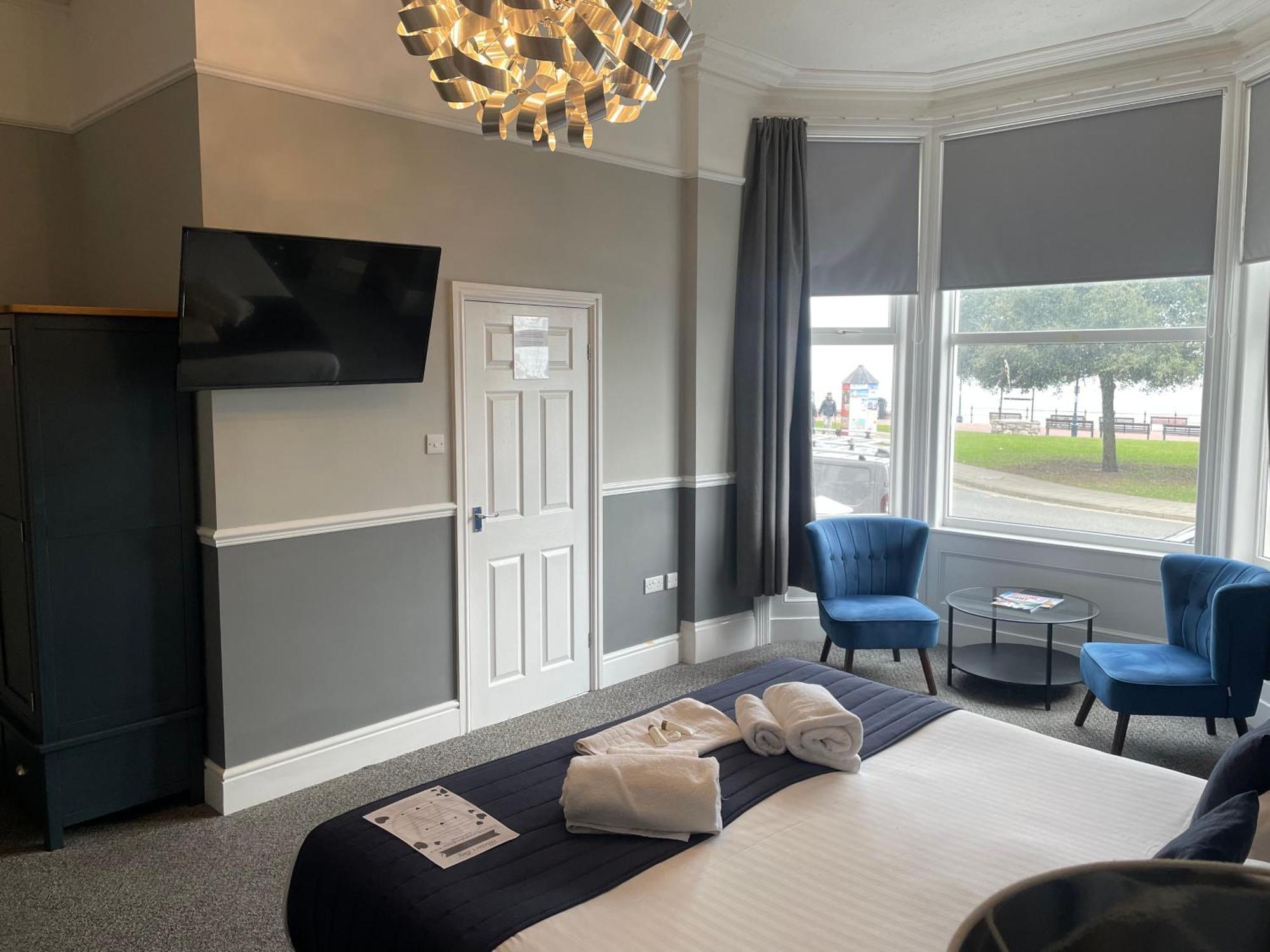 The Wildings & Tudno's Restaurant Hotel Llandudno