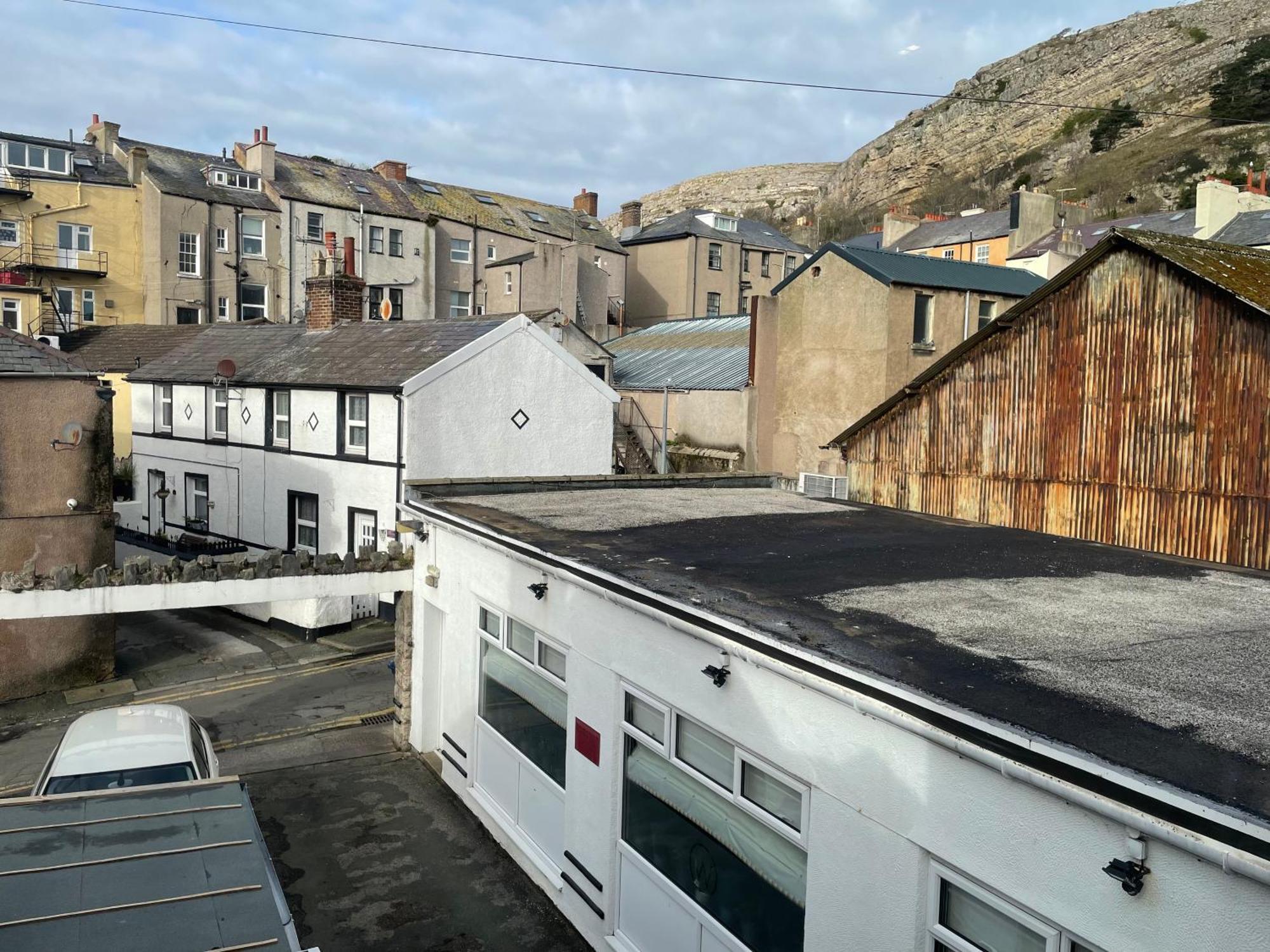 Hotel The Wildings & Tudno's Restaurant Llandudno