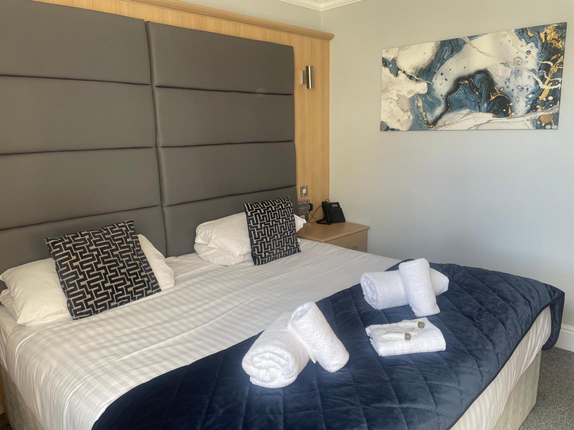 The Wildings & Tudno's Restaurant 4* Llandudno