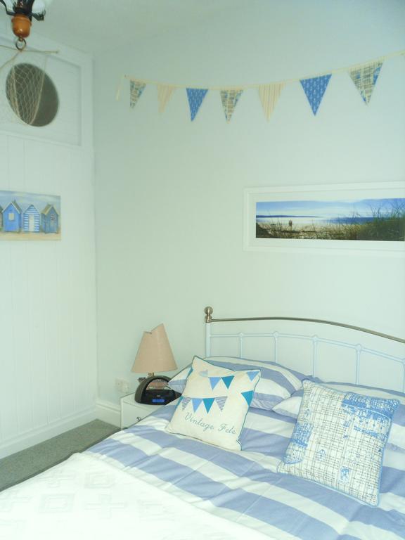 Apartment Claremont House Holiday