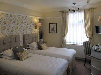 Brigstock House Guest house 4*