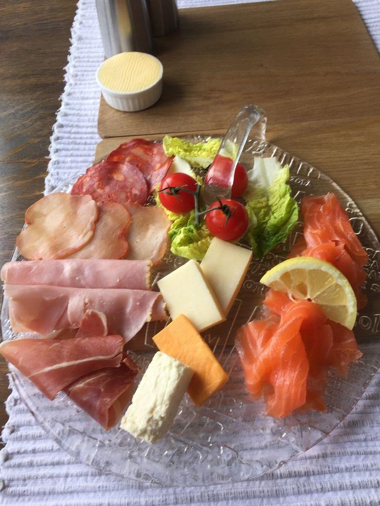 Heddwyn Bed & Breakfast 4*