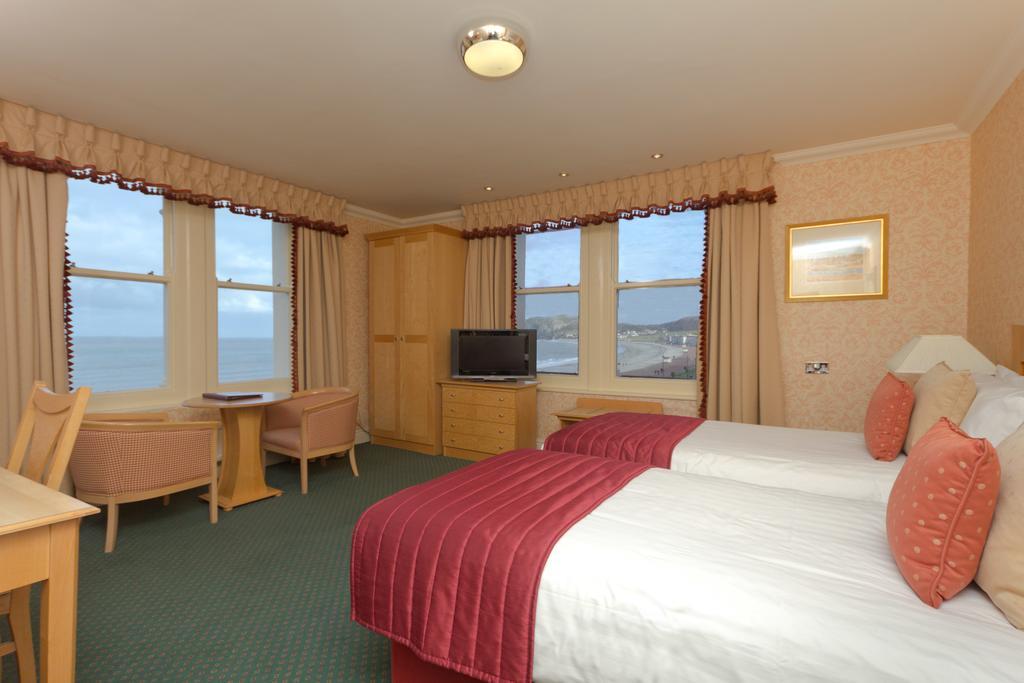 Imperial 4*