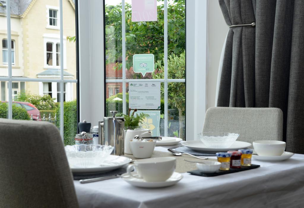 Bed & Breakfast Ty Carthen Town House