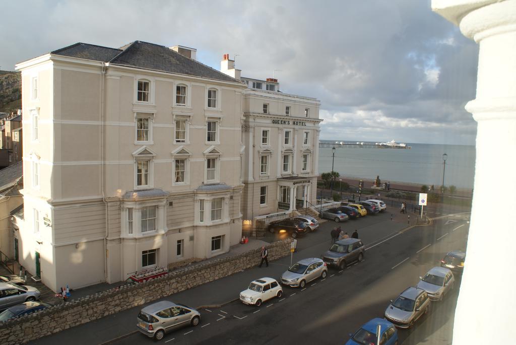 Bed & Breakfast Queens Llandudno