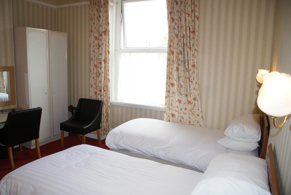 Queens Bed & Breakfast *