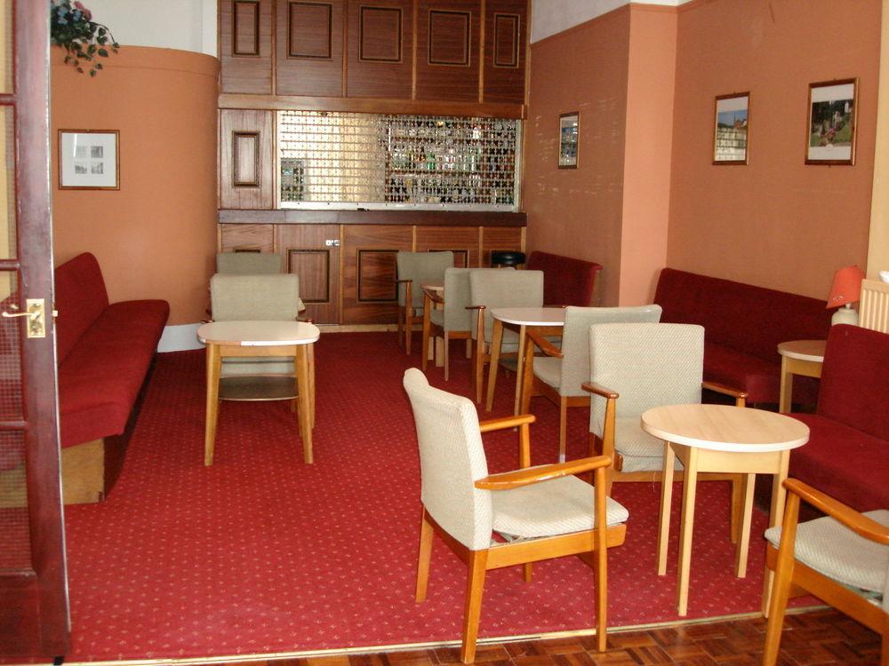 Elsinore Hotel