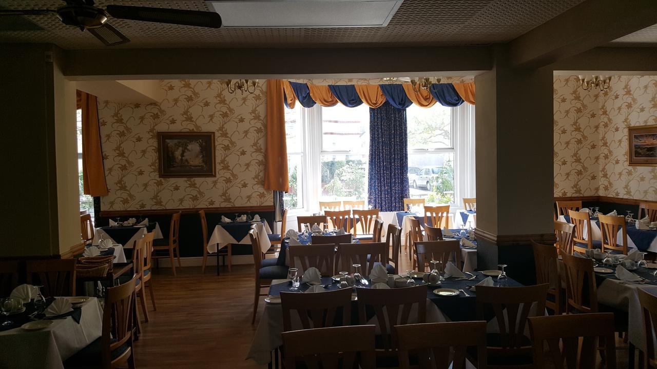 Evans Hotel 2*