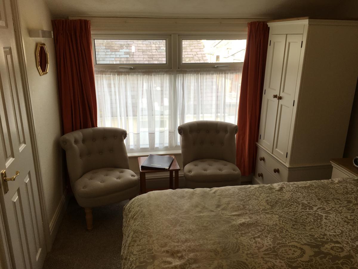 Guest house Granby House 3*