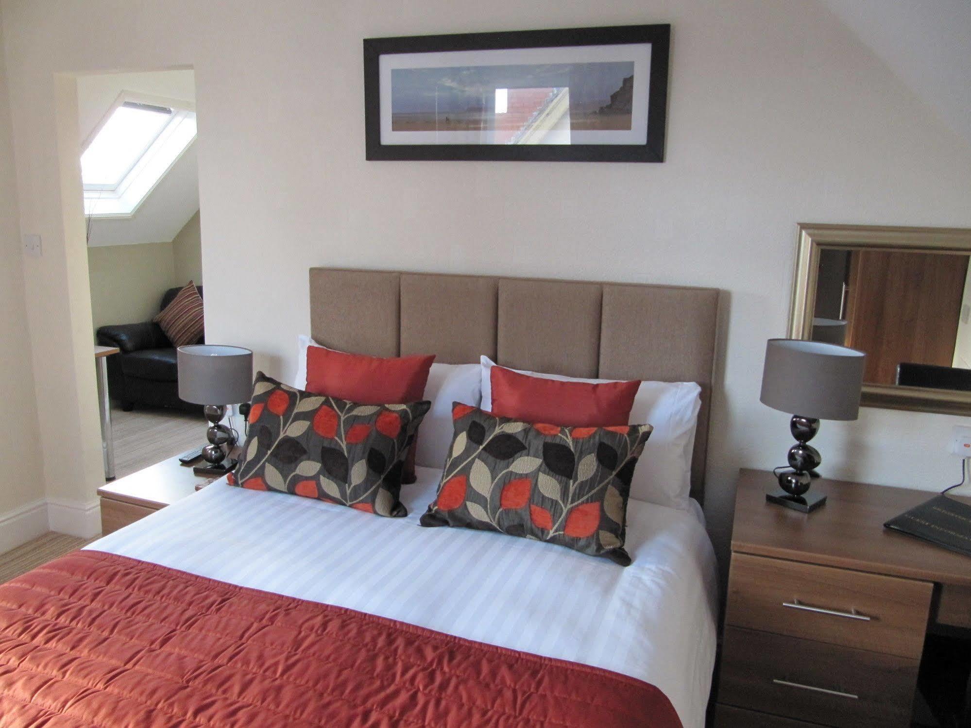 Brigstock House Guest house 4*