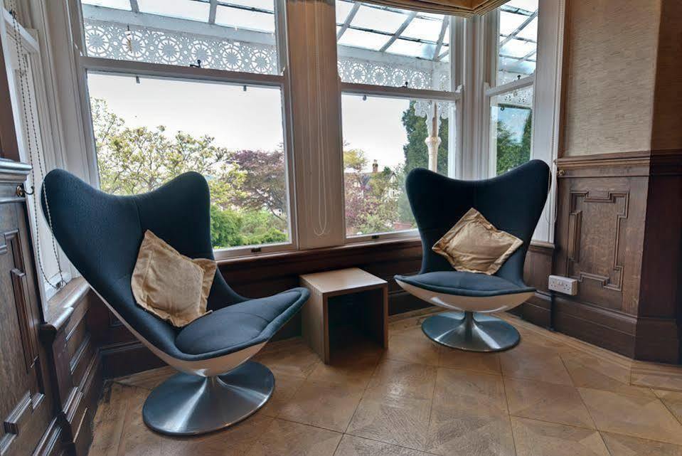 Bed & Breakfast Escape Boutique