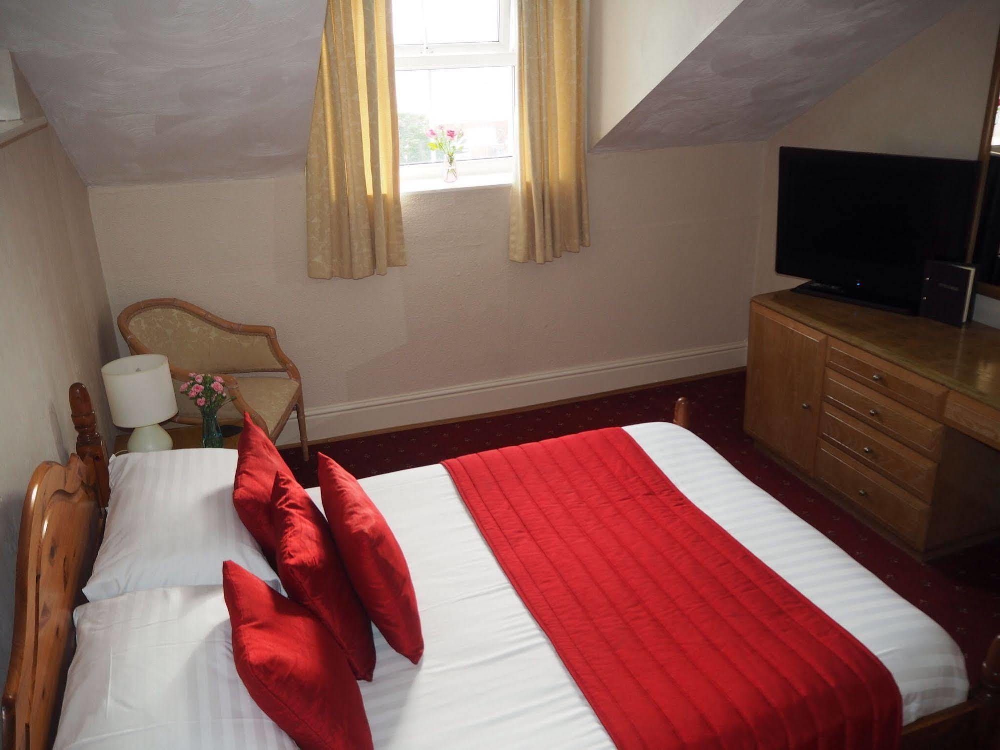 Swn Y Mor Hotel