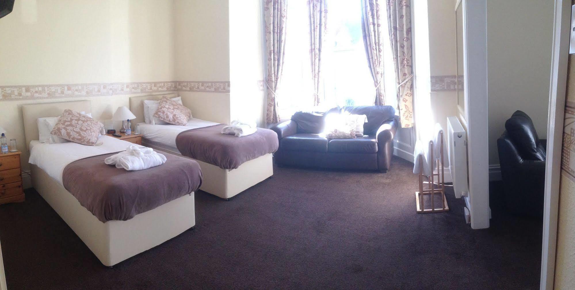 Clifton Guest house 4*